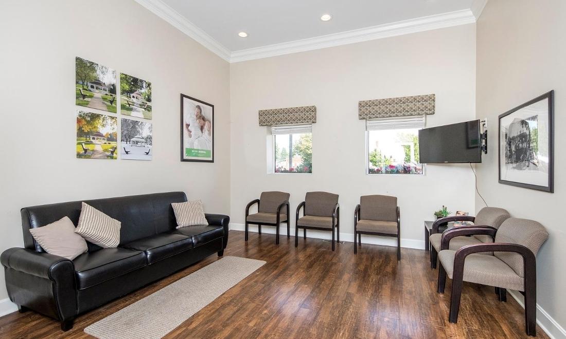 Waiting Room of the Minonk Fieldcrest Dental Office 